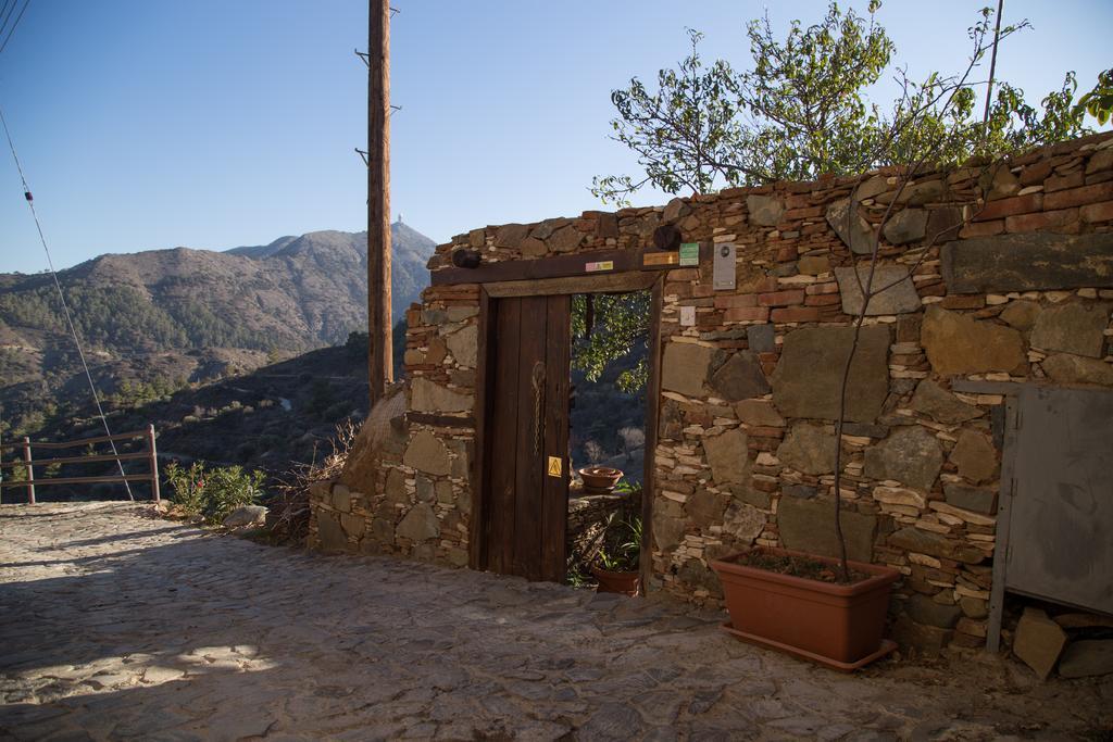 Hatzikyprianou Museum Studio Lazania Exteriér fotografie